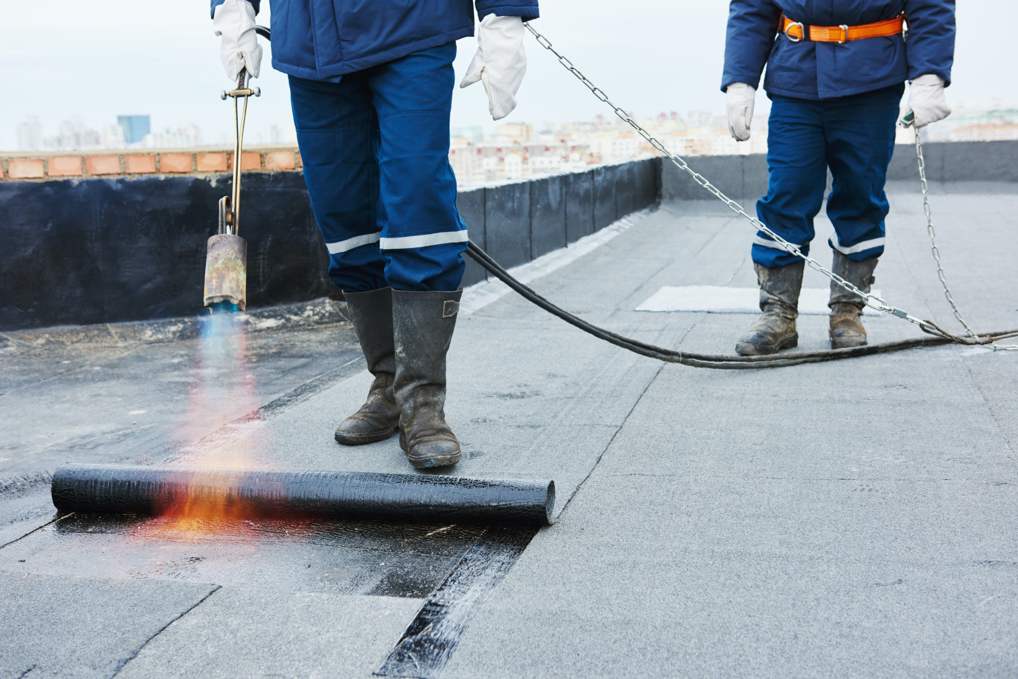 Commercial roof repair